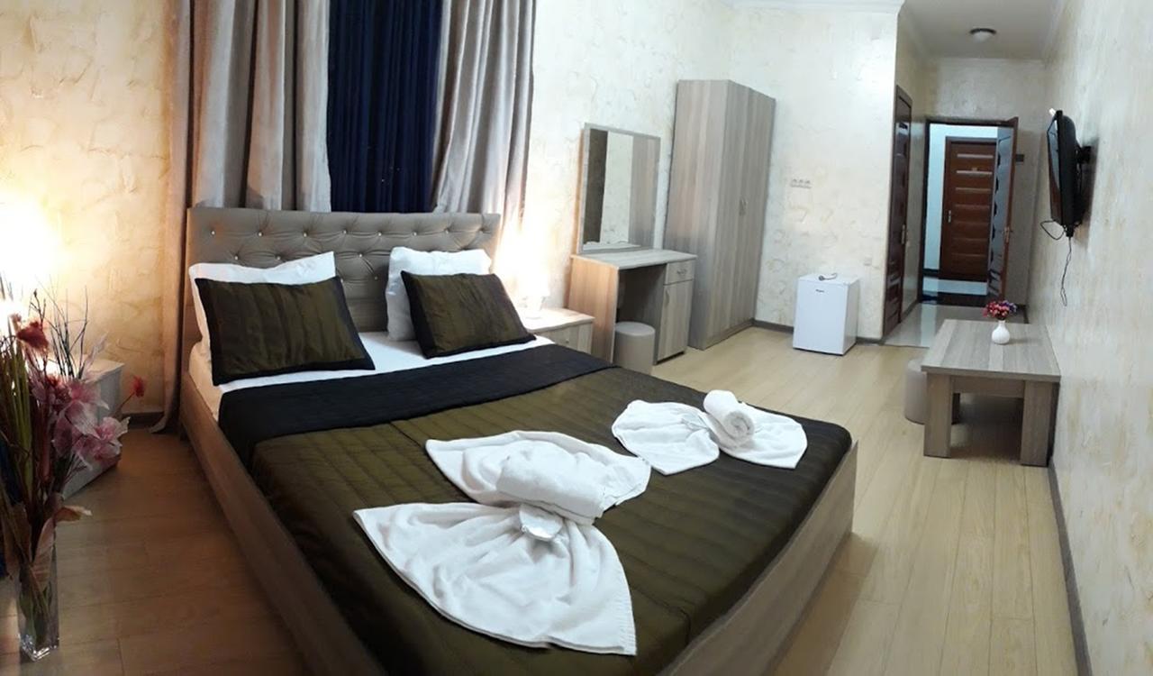 Penthouse Hotel Batumi Exterior photo