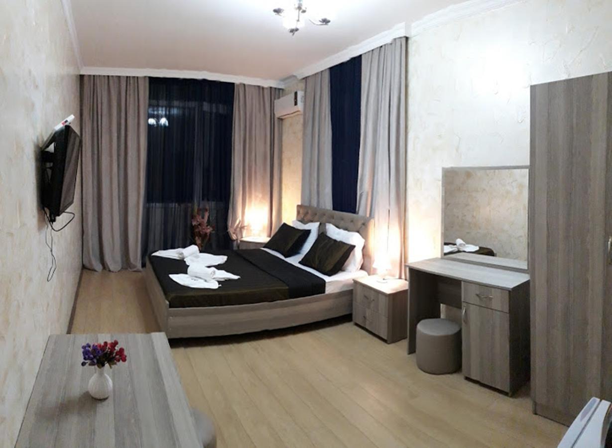 Penthouse Hotel Batumi Exterior photo