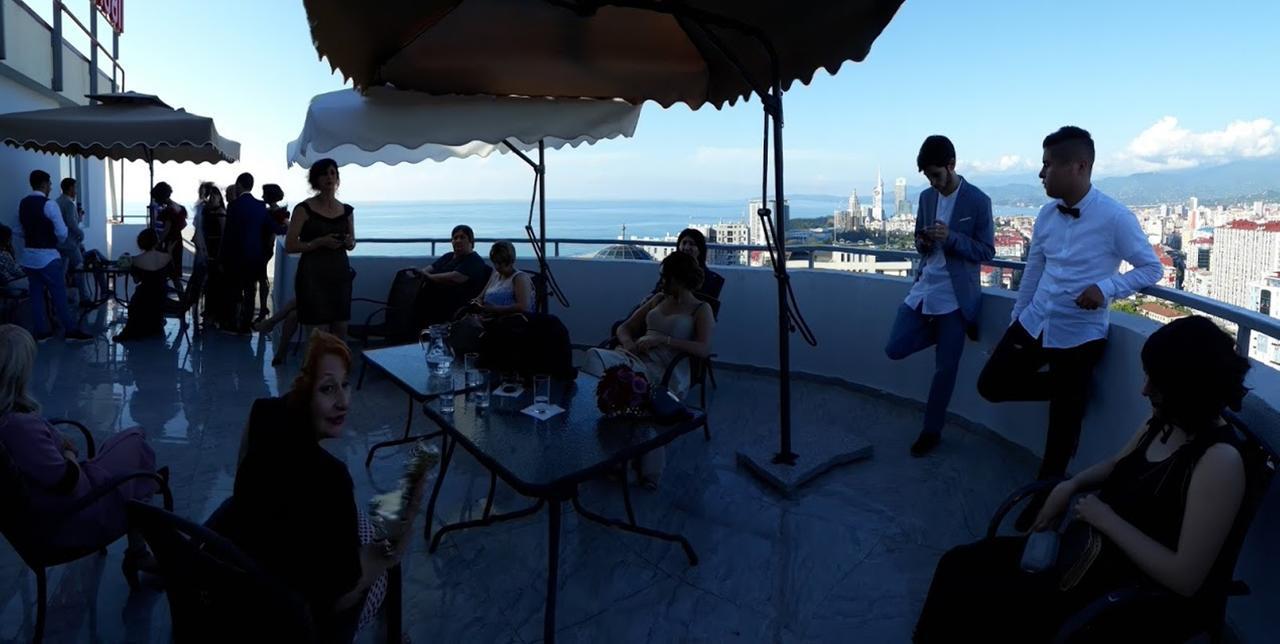 Penthouse Hotel Batumi Exterior photo